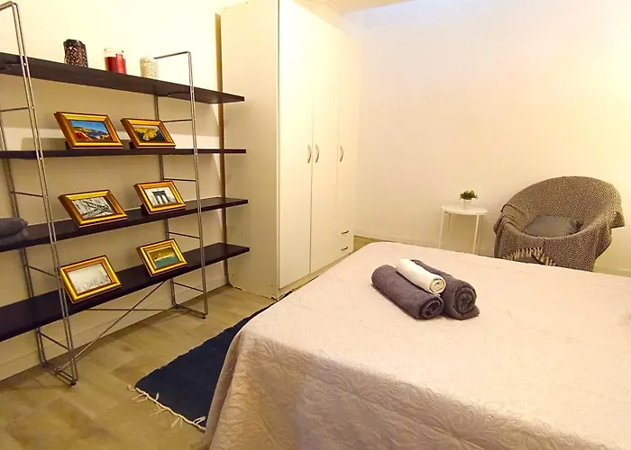 Sesimbra Sea Apartment Shared Pool & Beach