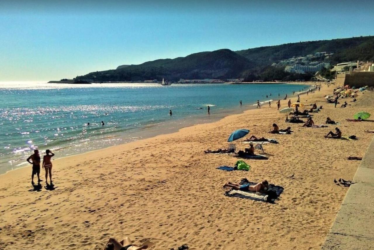 Apartment Sea Shared Pool & Sesimbra