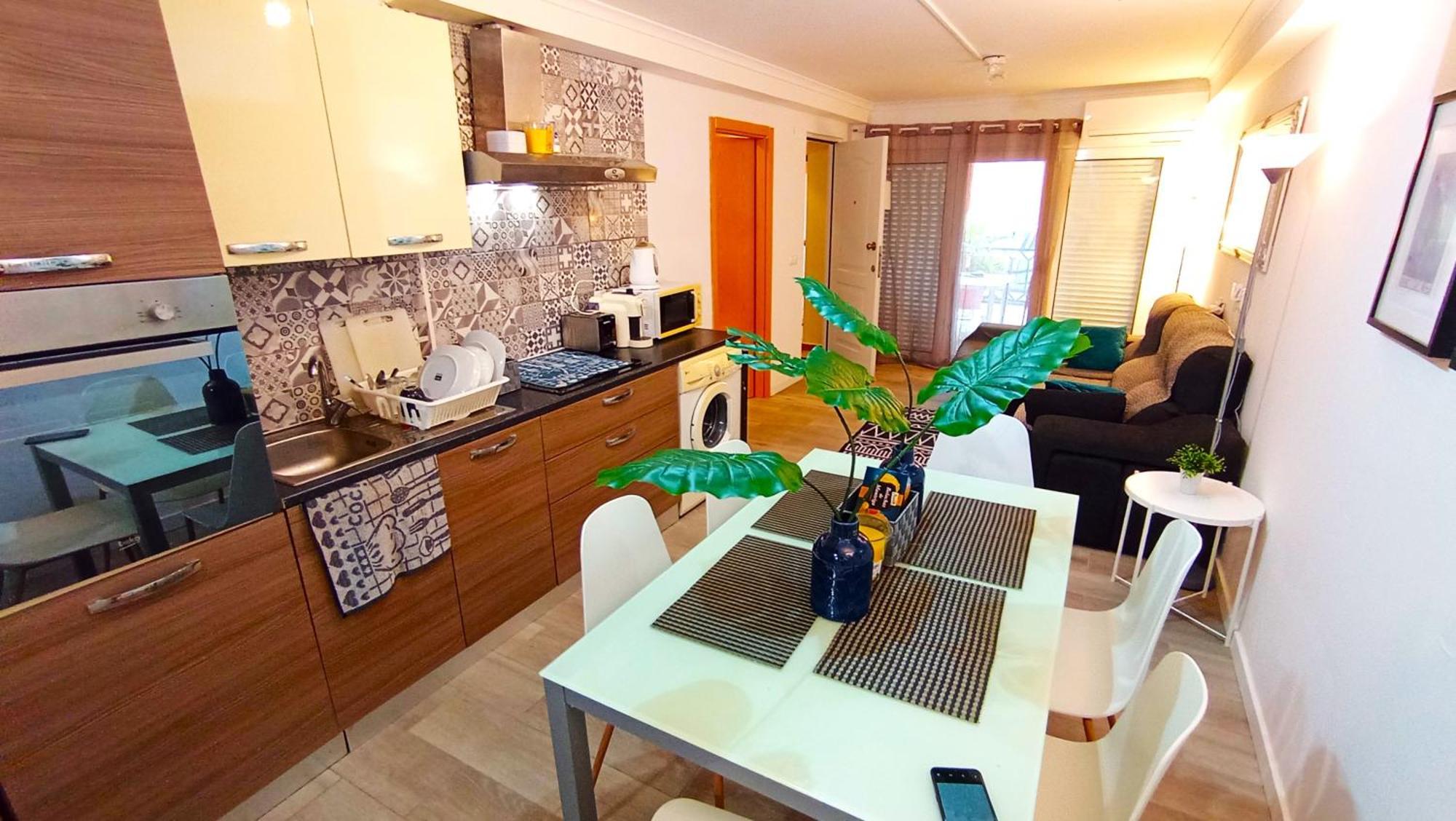 Sea Shared Pool & Apartment *