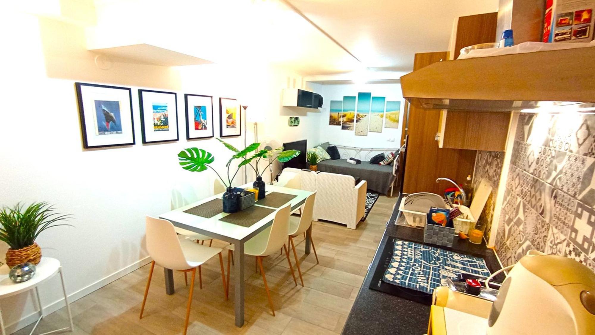 Apartment Sea Shared Pool & *