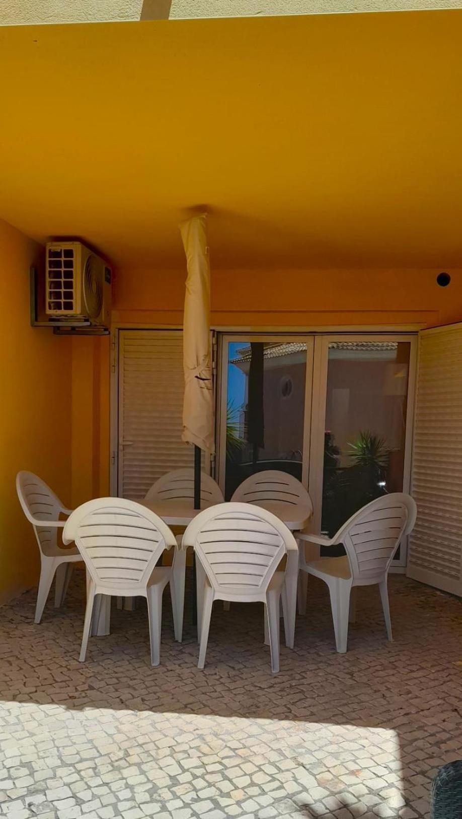 Sea Shared Pool & Apartment Sesimbra